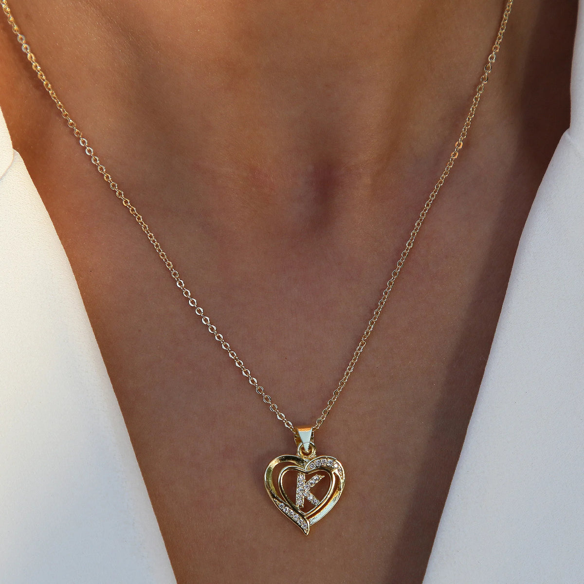 Collar Inicial con Colgante de Corazón de Circonita