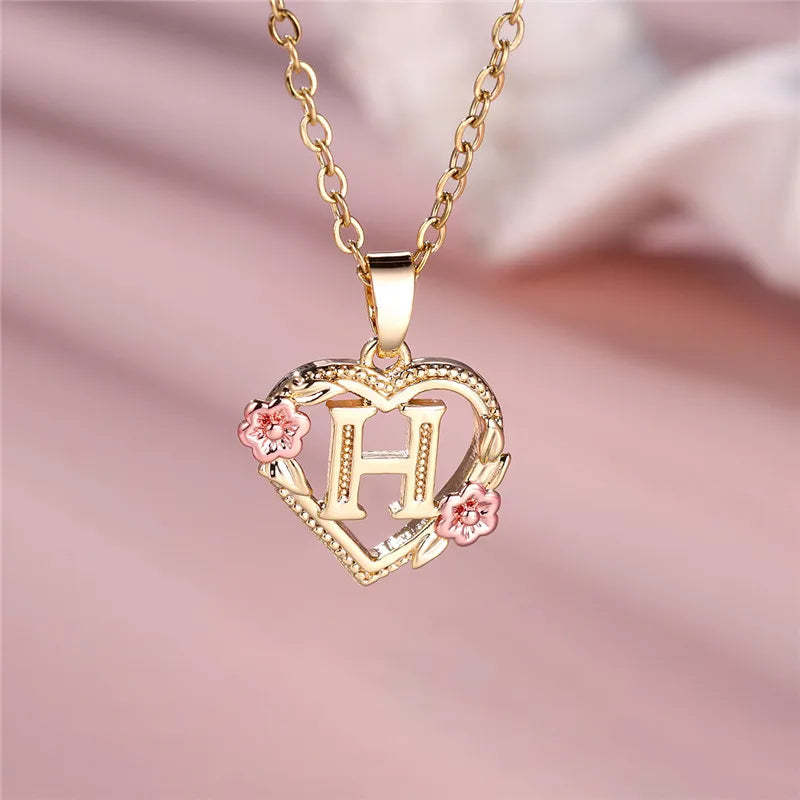 Collar con colgante de flor con letras de la A a la Z