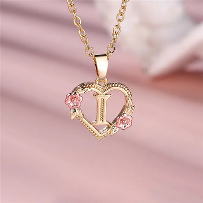 Collar con colgante de flor con letras de la A a la Z
