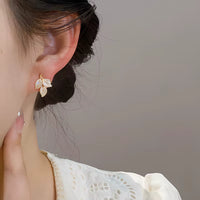 Aretes de Hoja Delicada