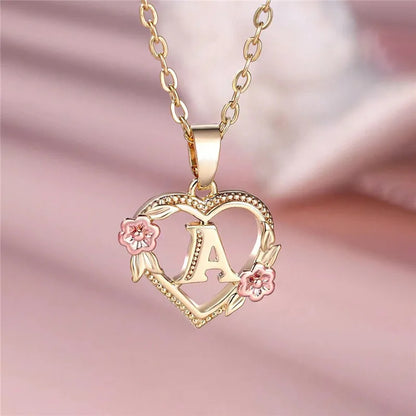 Collar con colgante de flor con letras de la A a la Z